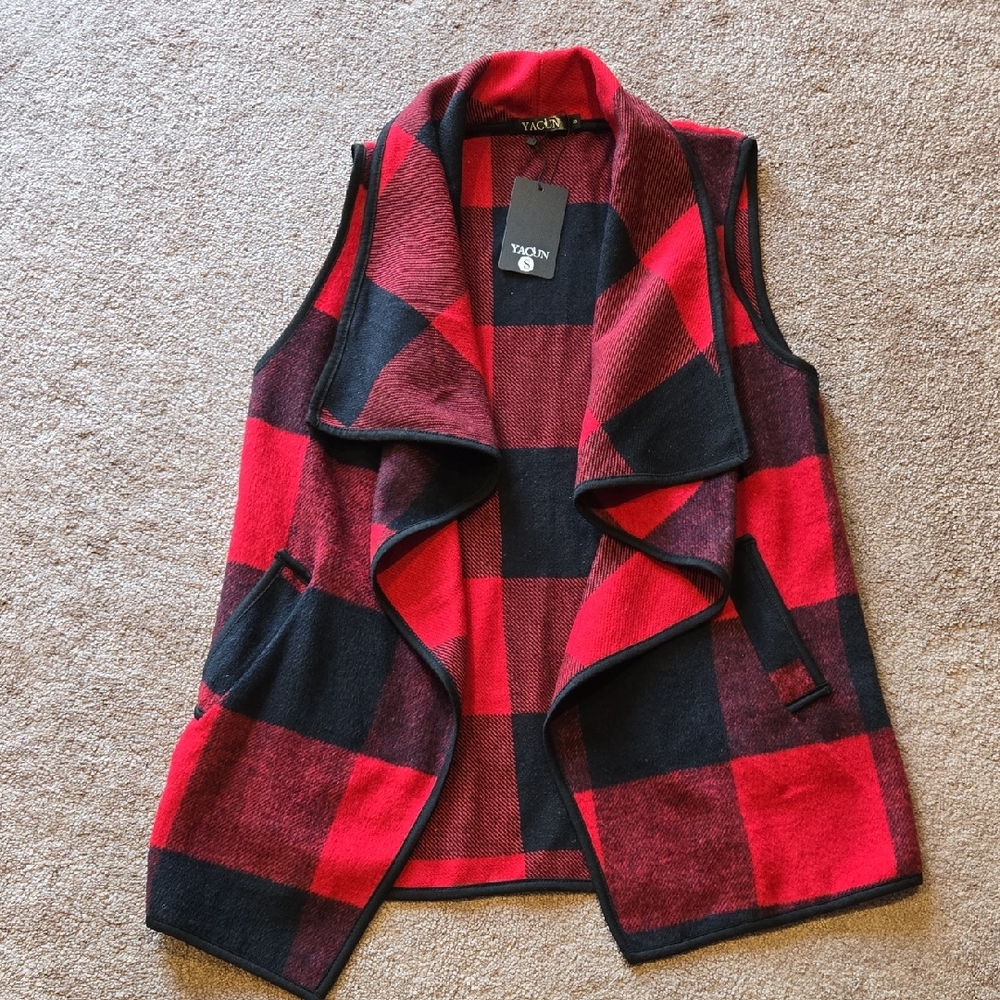 YACUN Red and Black Plaid Vest, NWT